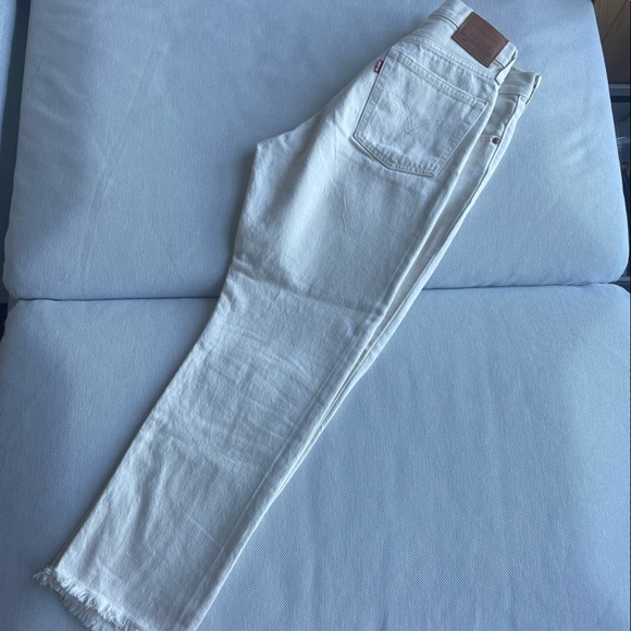 Levi 501 light beige jeans - Picture 2 of 3